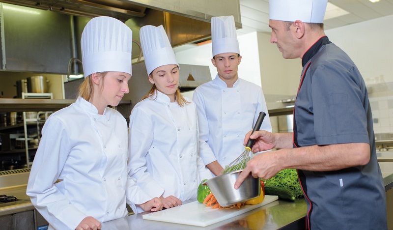 Formation restau’co : Du management au contenu des assiettes