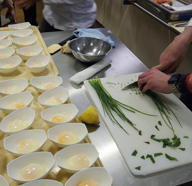 Nutrition en santé et médico-social : Des pistes d’amélioration pour les repas des patients et des résidents